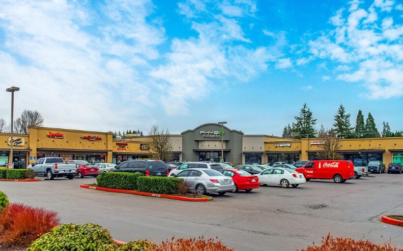 "Salem Shopping Center Sold for $13M by Hanley"