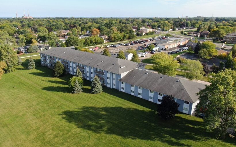 "Waukegan MF Sold for $7.7M with Assistance from Interra Realty"