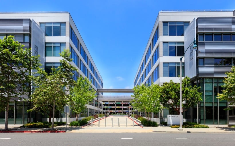 "Strategic Value Partners and Lincoln Property Acquire Playa Vista Offices"