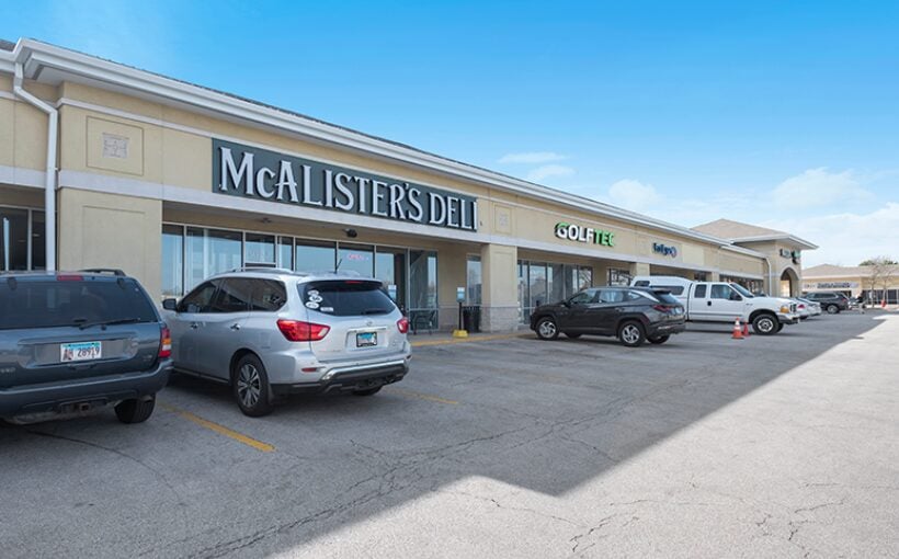 "Sale of Geneva Retail Center by Mid-America Brokers in the Midwestern Region"