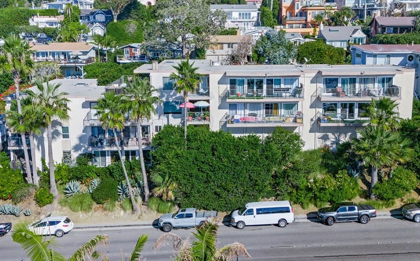 "Laguna Beach Apartments Undergo Ownership Transfer After 40 Years"