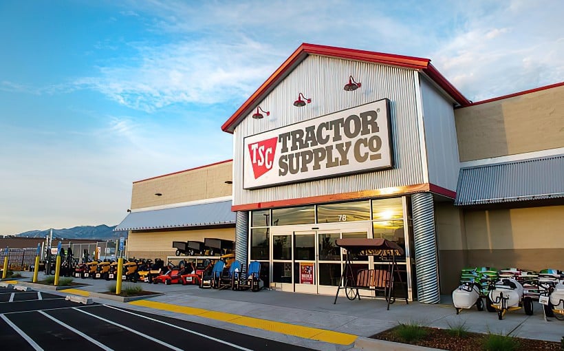 "Tractor Supply's Nine-State Sale-Leaseback Completed by ExchangeRight"