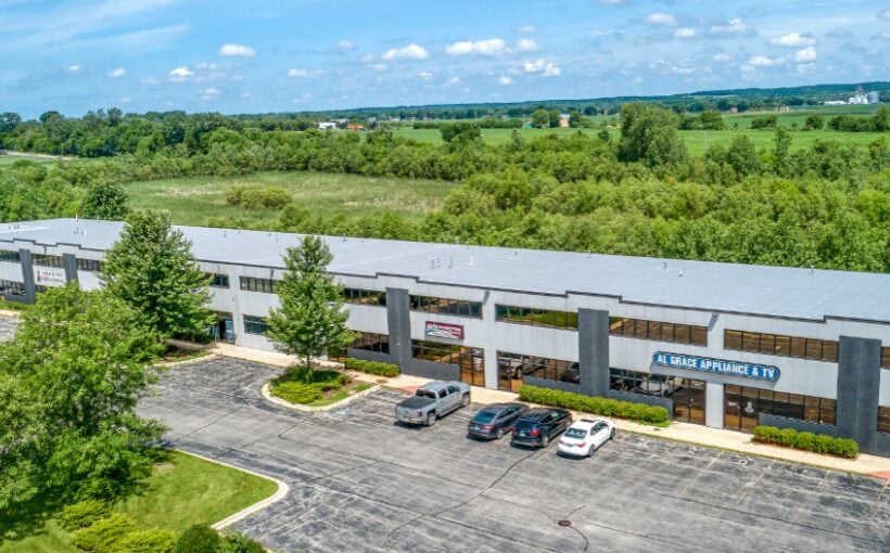 "IL Multi-Tenant Facility Sold by Entre Commercial Realty"