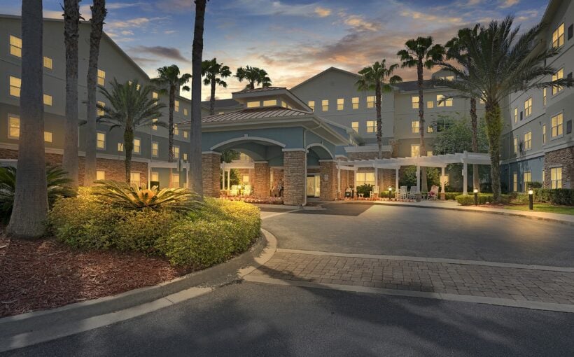 "JLL Successfully Recapitalizes Senior Housing Portfolio Valued at $725M"