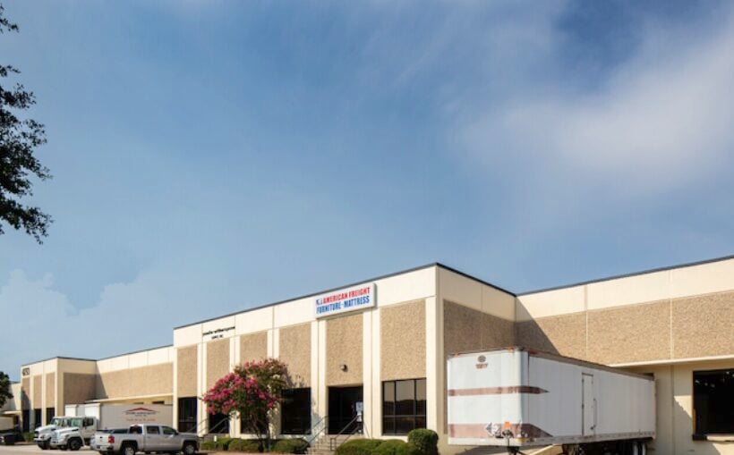 "Two Charleston Warehouses Sold for $48.25M to Cofe Properties"