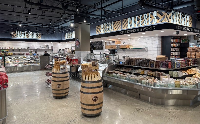 "Silverstein's River Place Welcomes Ninth Location of Lincoln Market"