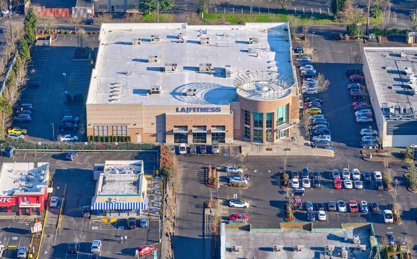 "CBRE Finalizes $14M Transaction for LA Fitness & Retail Complex in North Seattle"