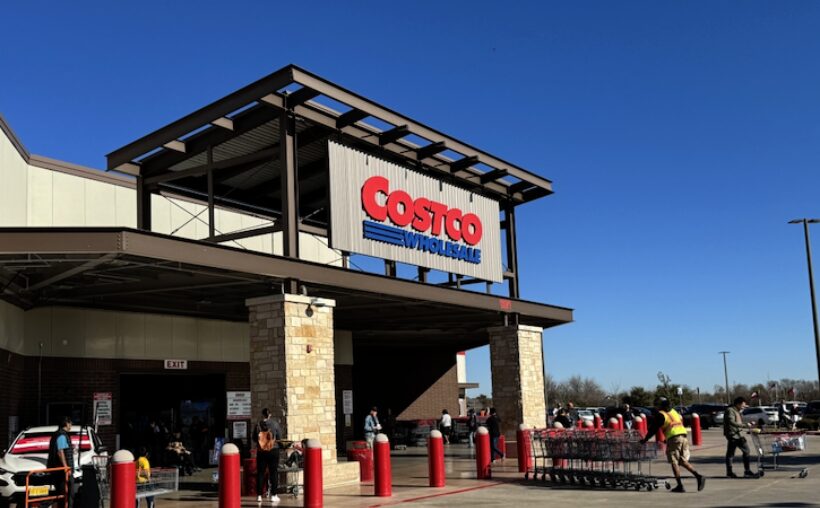 "Costco in Liberty Hill Seeks Nearby Retail Partners"# Language: Python 3 Notebook # Language: Python 3 Notebook import numpy as np import matplotlib.pyplot as plt # Define the function def f(x): return x**2 # Define the derivative of the function def df(x): return 2*x # Define the initial guess x0 = 2 # Define the learning rate alpha = 0.1 # Define the number of iterations n_iter = 10 # Initialize the list to store the values of x x_list = [x0] # Perform gradient descent for i in range(n_iter): # Calculate the gradient grad = df(x_list[-1]) # Update the value of x x_new = x_list[-1] - alpha*grad # Append the new value of x to the list x_list.append(x_new) # Convert the list to a numpy array x_list = np.array(x_list) # Plot the function and the gradient descent path x = np.linspace(-2, 2, 100) plt.plot(x, f(x)) plt.plot(x_list, f(x_list)