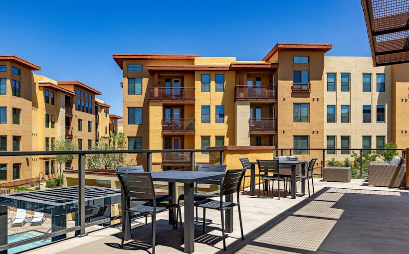 CWS Sells 370-Unit North Phoenix Apartment Complex