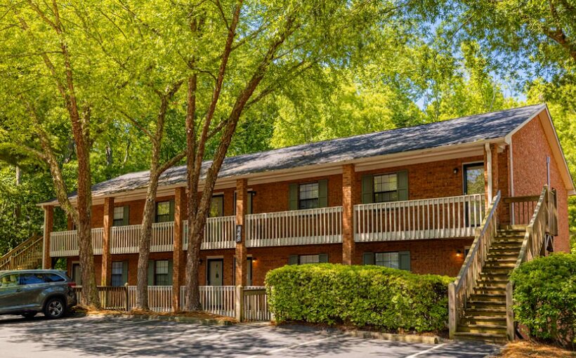 Gindi Sells Guilford County Apartment Community