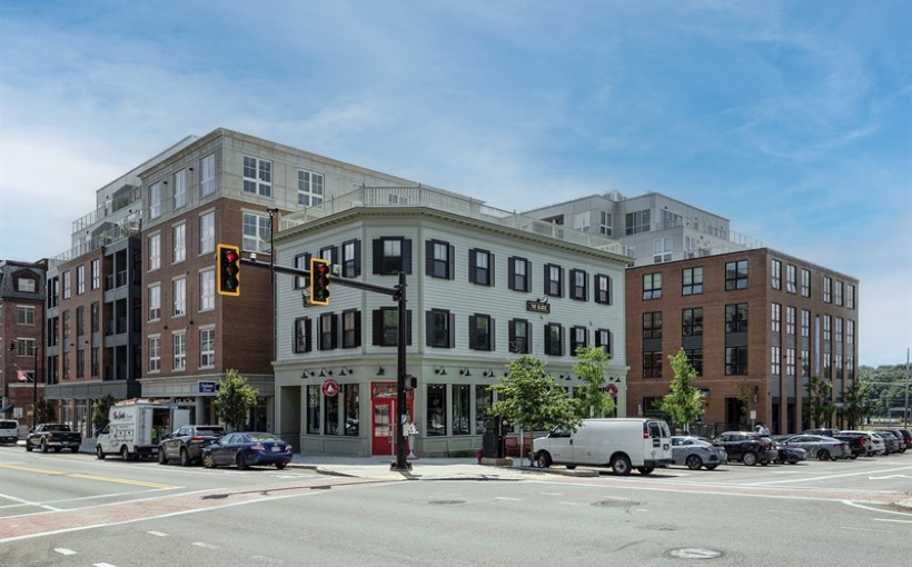 Praedium Group Acquires Beverly Apartment Portfolio with Four Buildings