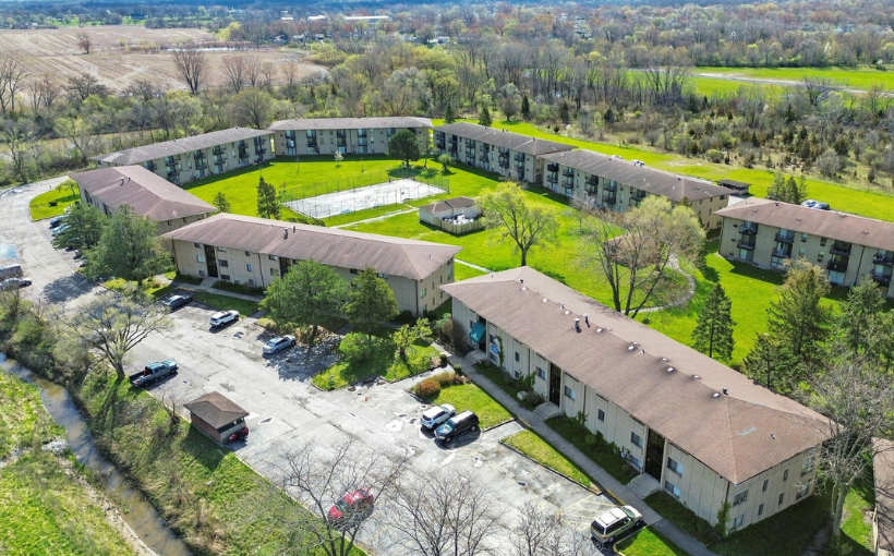 Essex Facilitates Sale of Sauk Village Apartment Complex