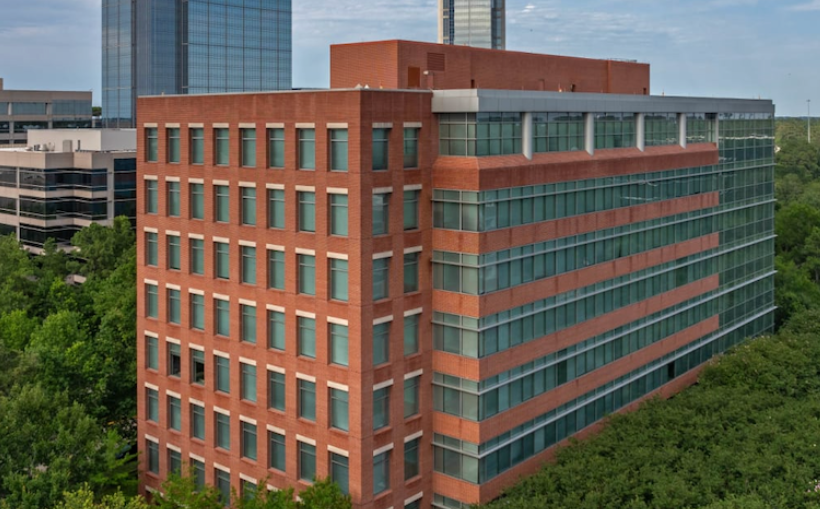 Empty Office Spaces in The Woodlands Sold to Howard Hughes
