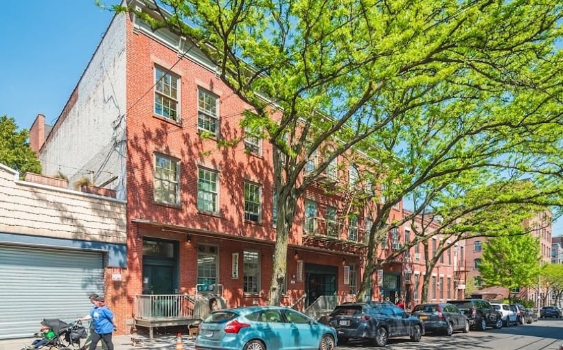 Loft-Style Mixed-Use Property Sold in North Williamsburg