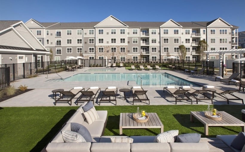 Institutional Buyer Acquires Luxury Apartments in Westborough