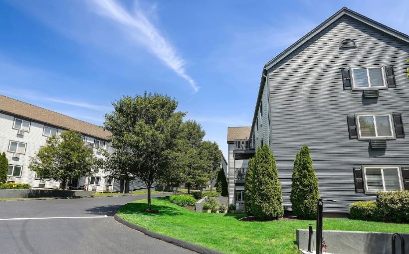 Jones Street Completes Purchase of Danbury Apartments from FPA