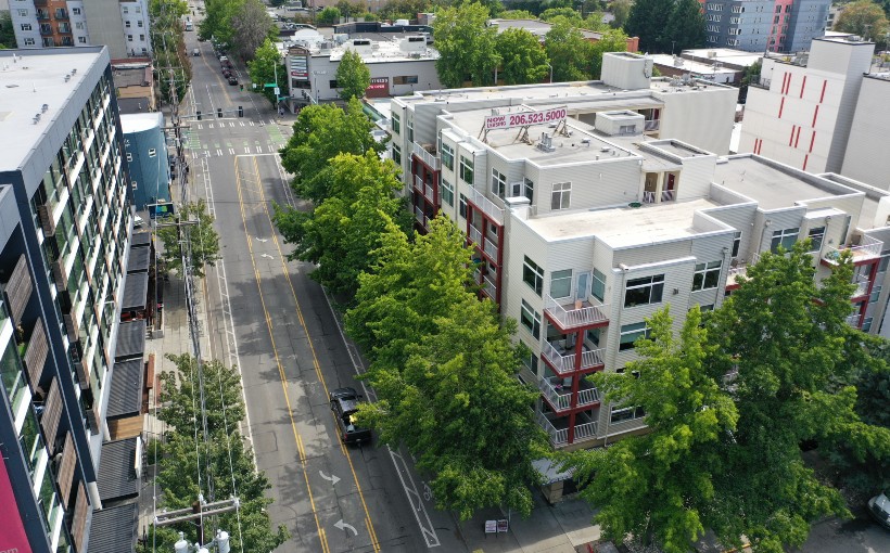 Seattle Apartments Sell for Over $17 Million in Market Debut