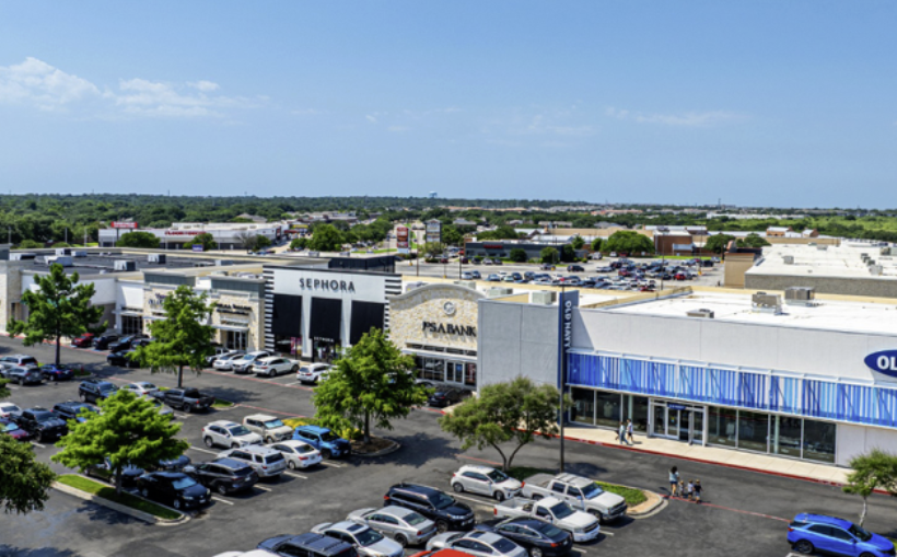 Whitestone REIT Completes Acquisition of FW Retail Center