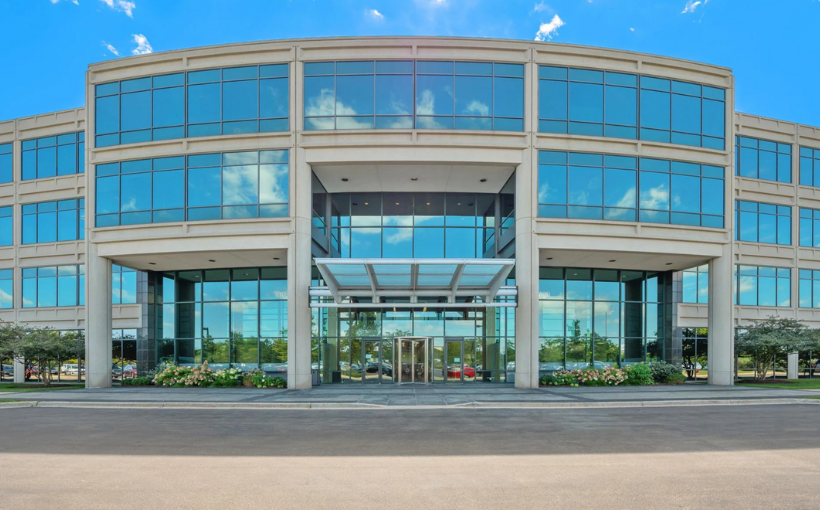 Crescent Grove Advisors Moves to Larger Office in Lake Forest