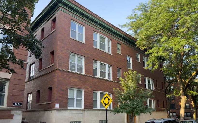Peak Properties Acquires Ten Apartment Units in Andersonville