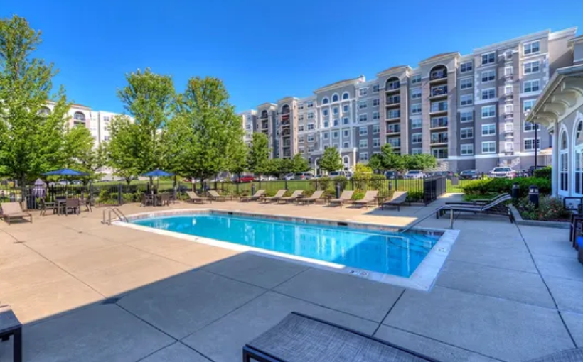 TLC Management from Chicago Acquires Vernon Hills Apartments for $100 Million