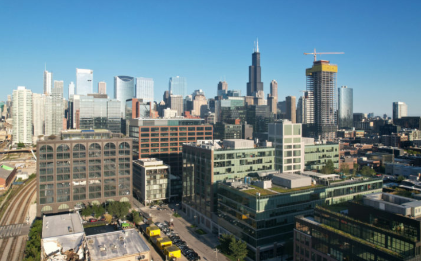 Developers Obtain $96 Million in Funding for West Loop Apartment Project