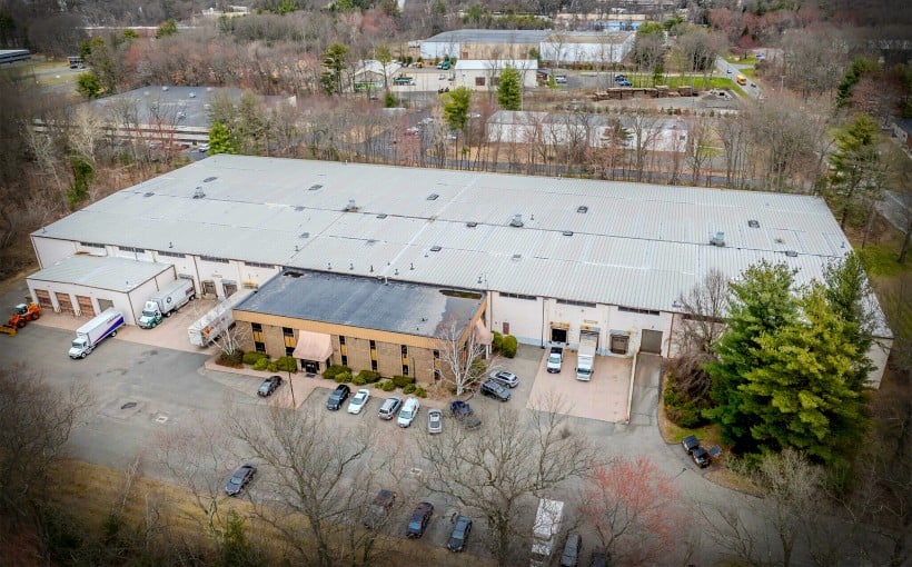 JLL Secures Long-Term Financing for Hartford-Area Warehouse