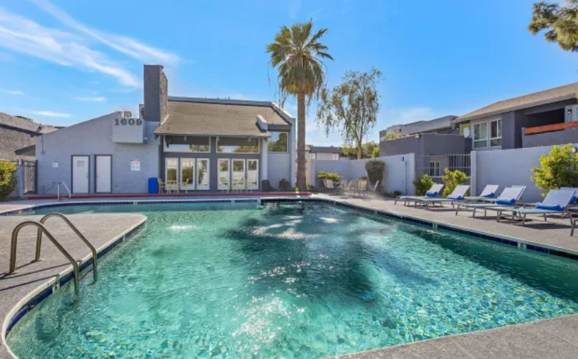 29th Street Acquires Historic Phoenix Apartment Complex