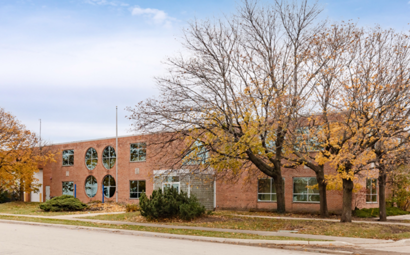 Entre Commercial Realty Brokers Sale of 43,000-Square-Foot Facility in O’Hare