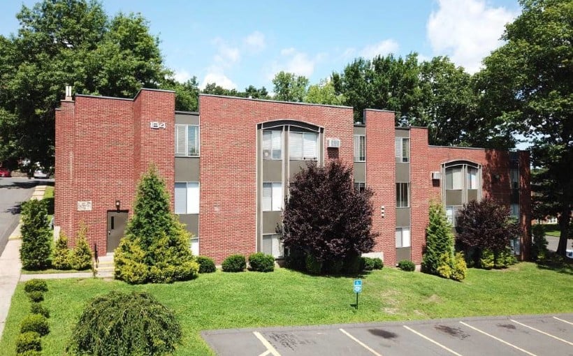 Arrow Real Estate Secures Refinancing for New Britain Multifamily Property