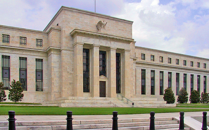 Fed Meeting Minutes Reveal Split Opinions on December Rate Cut