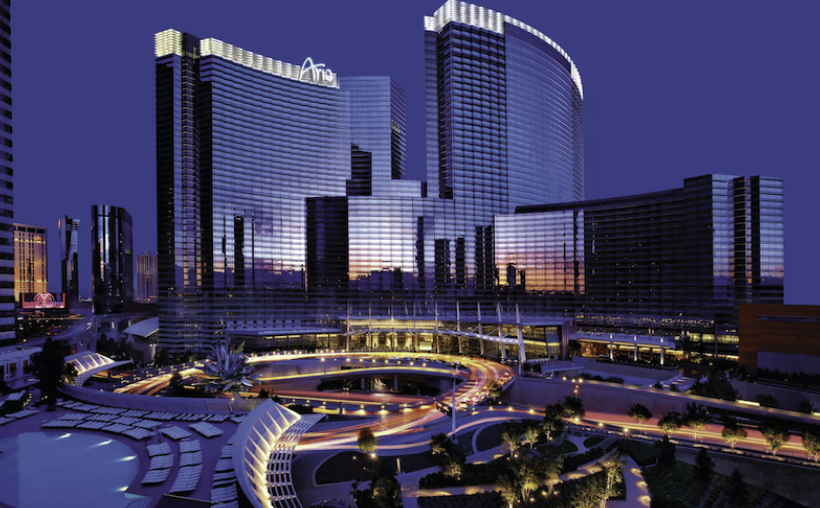Realty Income Invests $800 Million in Las Vegas Resorts
