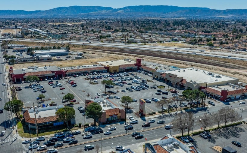 Lancaster Sale Advances Ongoing Strategy to Divide Shopping Center