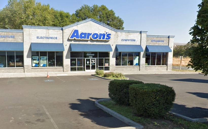 Norris & Stevens Facilitates Sale of Oregon Retail Property to Owner-Occupant