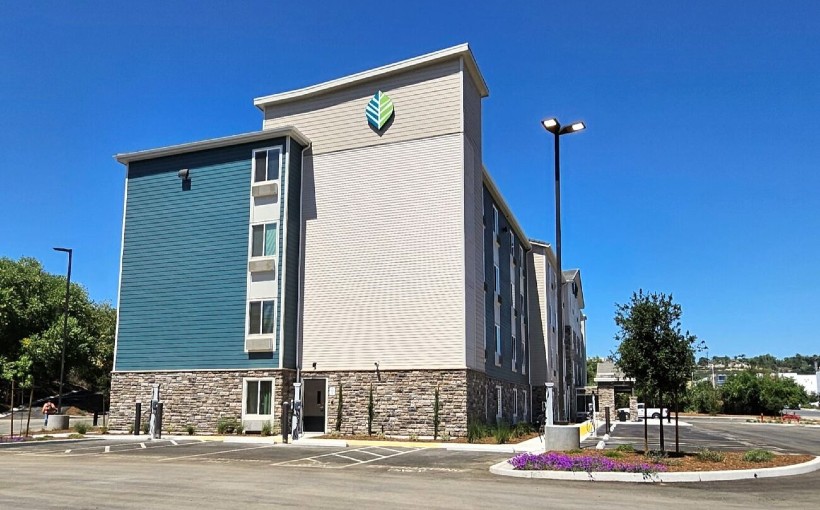 Level 3 Finishes Building Santee Extended-Stay Hotel