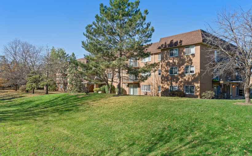 Eastham Capital and Bender Companies Purchase Suburban Chicago Multifamily Property for $75 Million