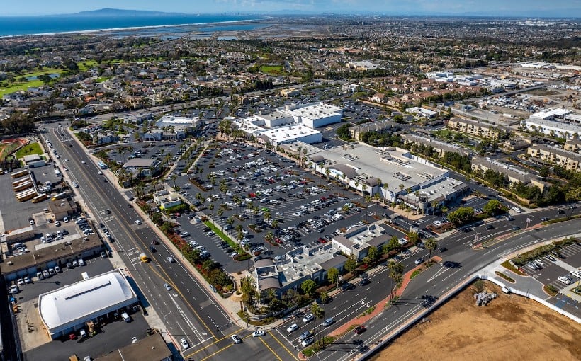 Asana Acquires Huntington Beach Retail Center Anchored by Grocery Store for $151 Million