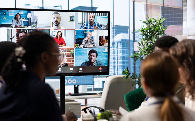 The Evolution of the Hybrid Workplace: Then and Now