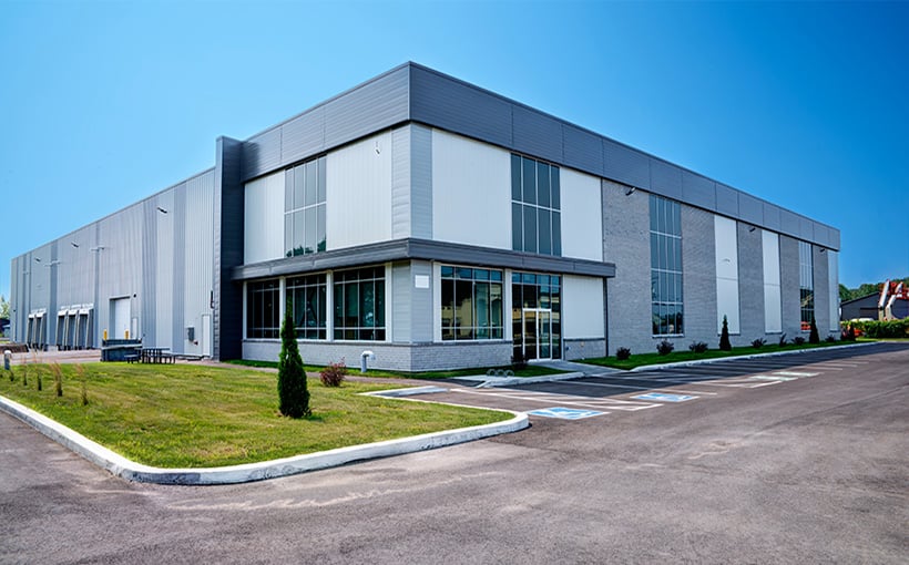 2025 Industrial Real Estate Shift: Strategic Capital and Discerning Occupiers