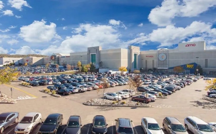 Black Diamond Purchases Palisades Center Mall in Foreclosure Auction