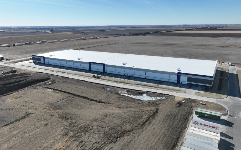 JLL Secures 301,000-Square-Foot Lease in Iowa, Filling Industrial Building to Full Capacity