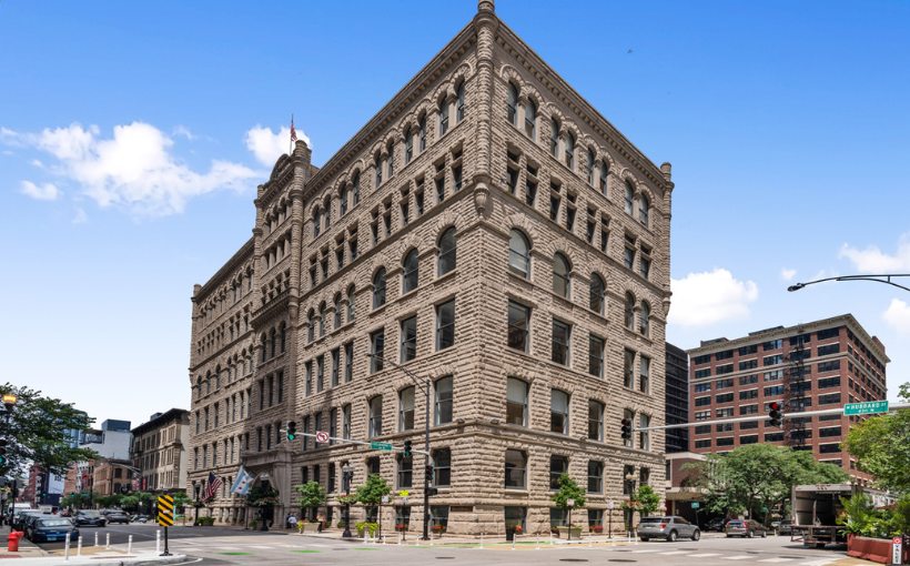 Friedman Properties Secures River North Office Lease Expansion with Law Firm Bartlit Beck