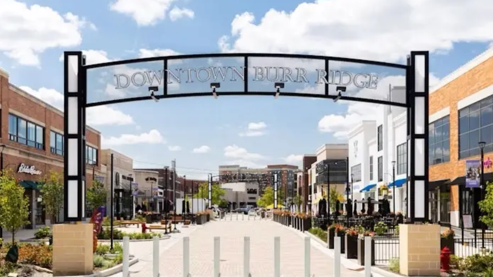 Bridewell Tavern Kitchen Debuts at Burr Ridge Village Center