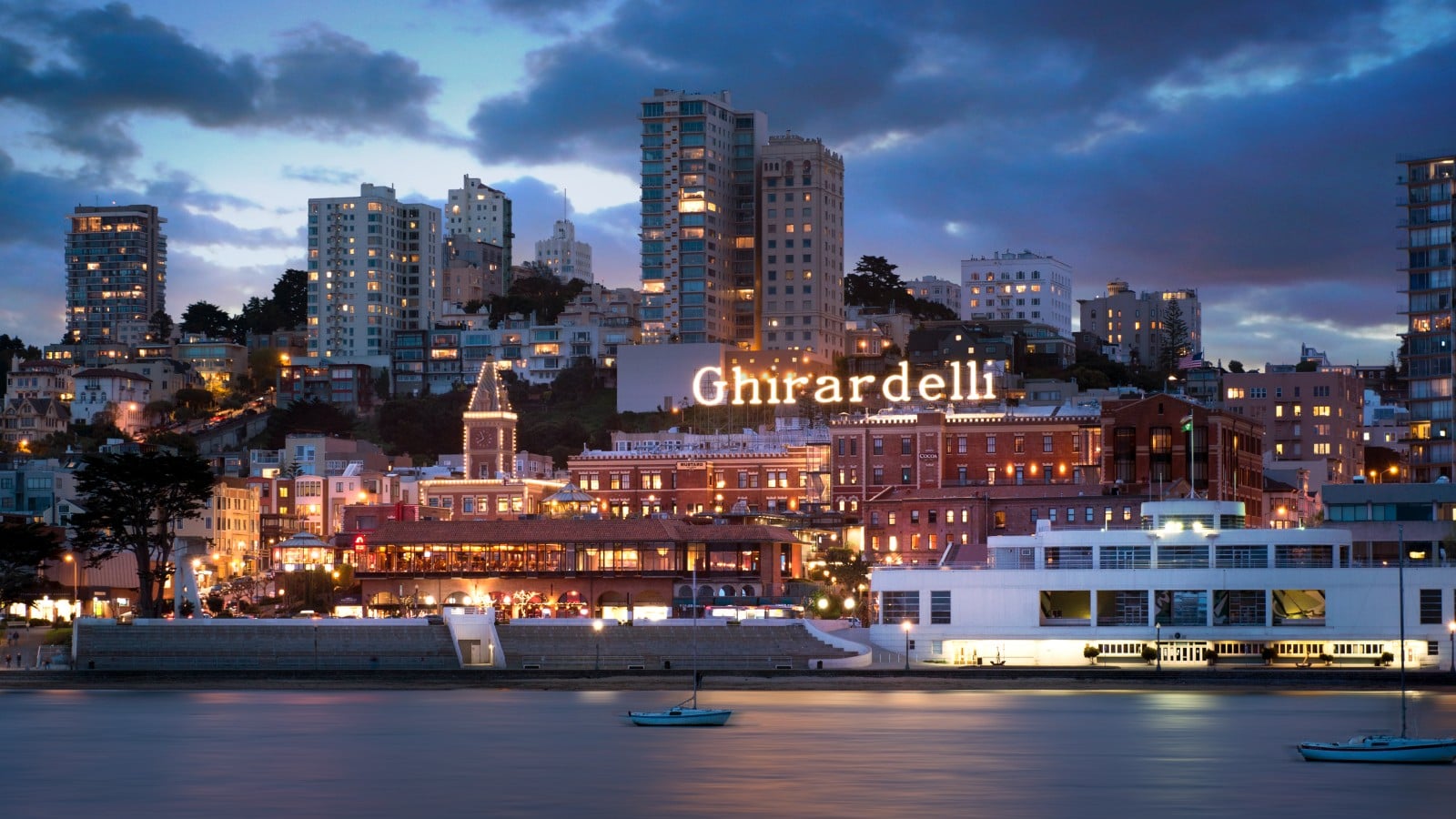 Jamestown Divests Ghirardelli Square Complex After 13-Year Hold