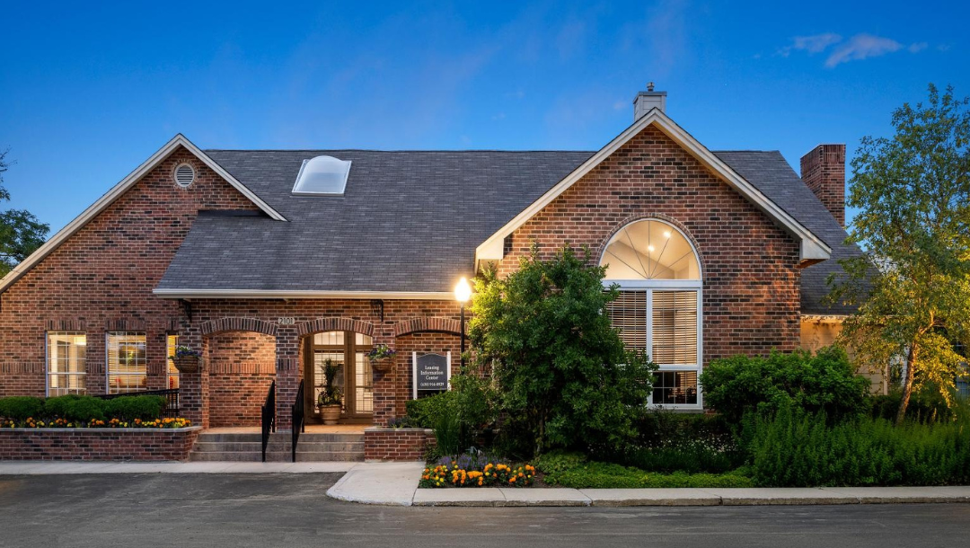 Standard Real Estate Investments Acquires Lombard Multifamily Property