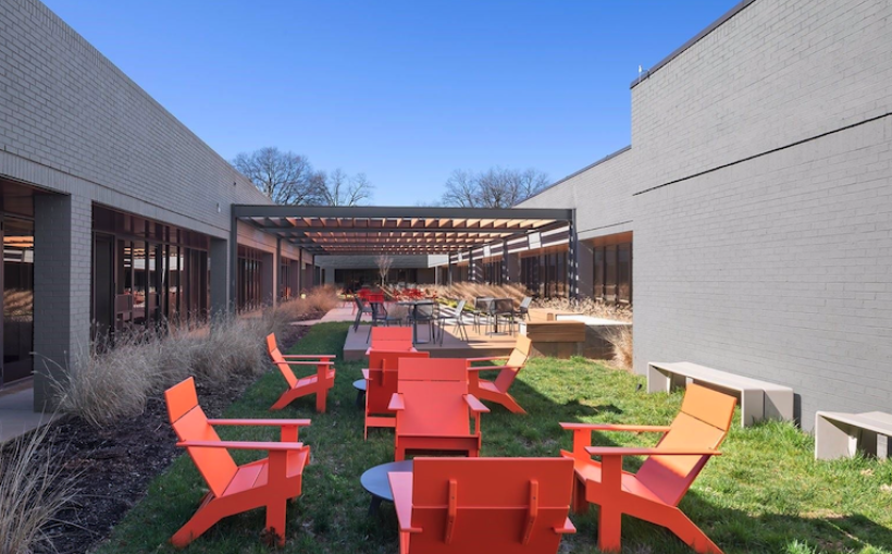 568K-SF Charlotte Office Park for Sale