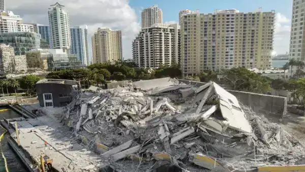 Miami’s Mandarin Oriental Hotel Razed, 66-Story Tower on Way