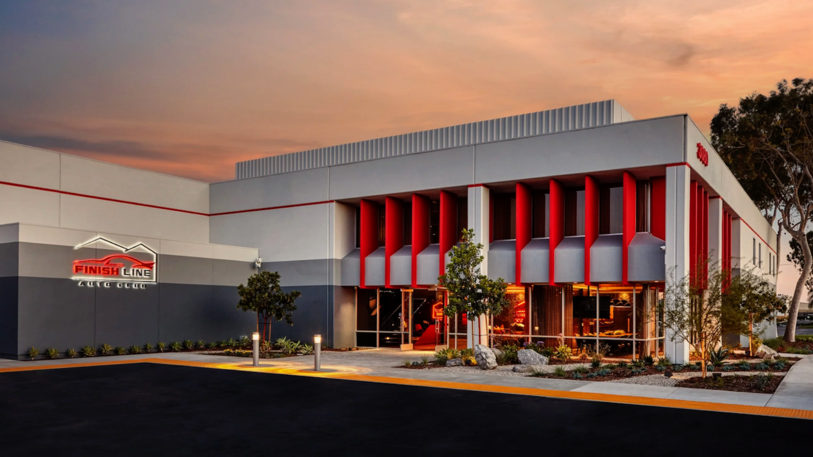 140K-SF Car Condo Facility Advances in Scottsdale