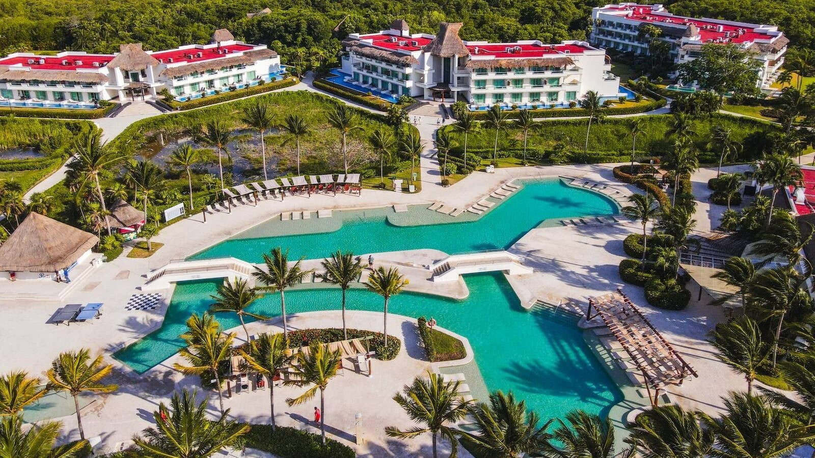 Marriott, Aimbridge and Grupo Satli Team for 980-Key Riviera Maya Resort
