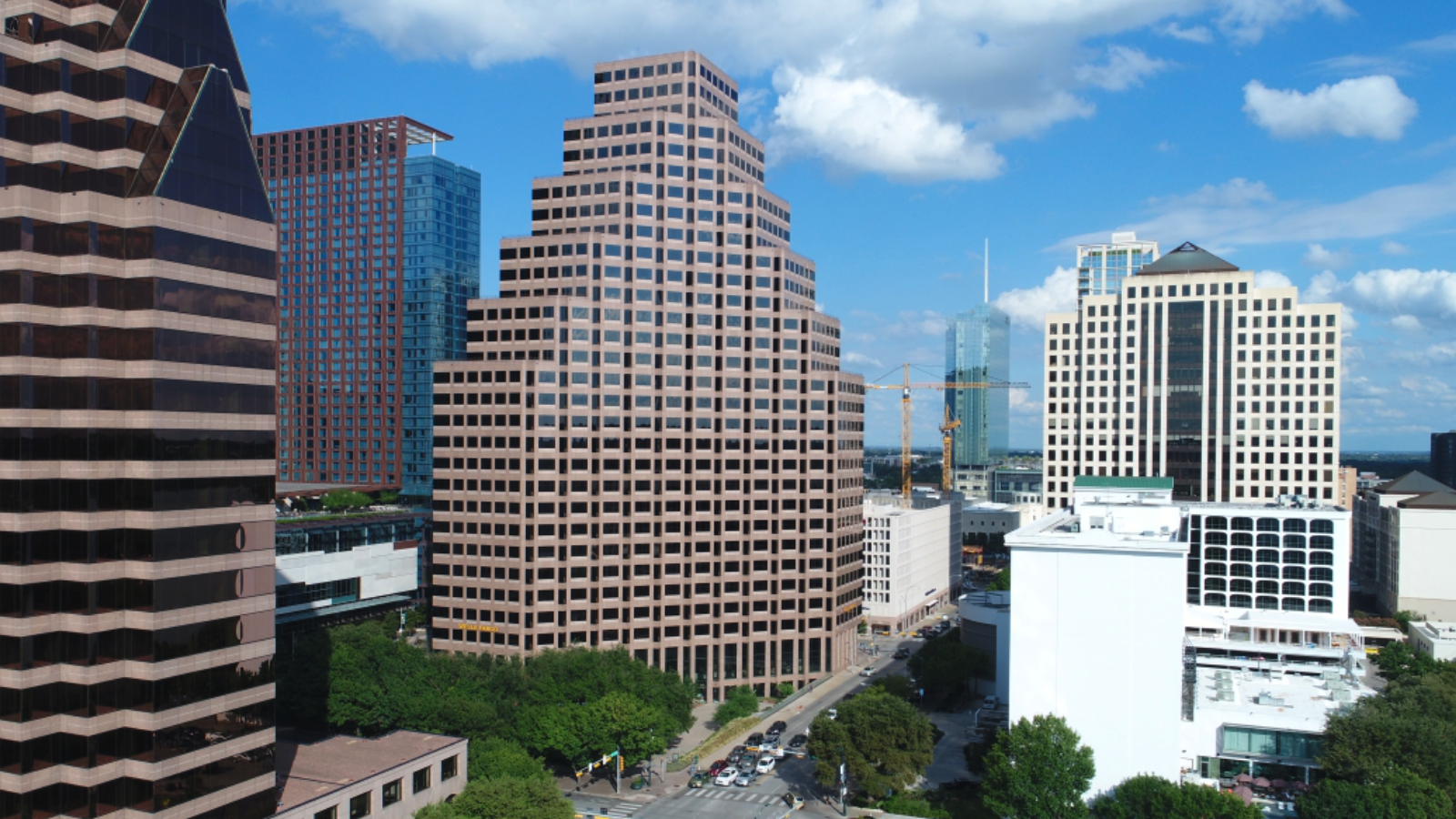 Cousins Offloading 30-Story Austin Tower